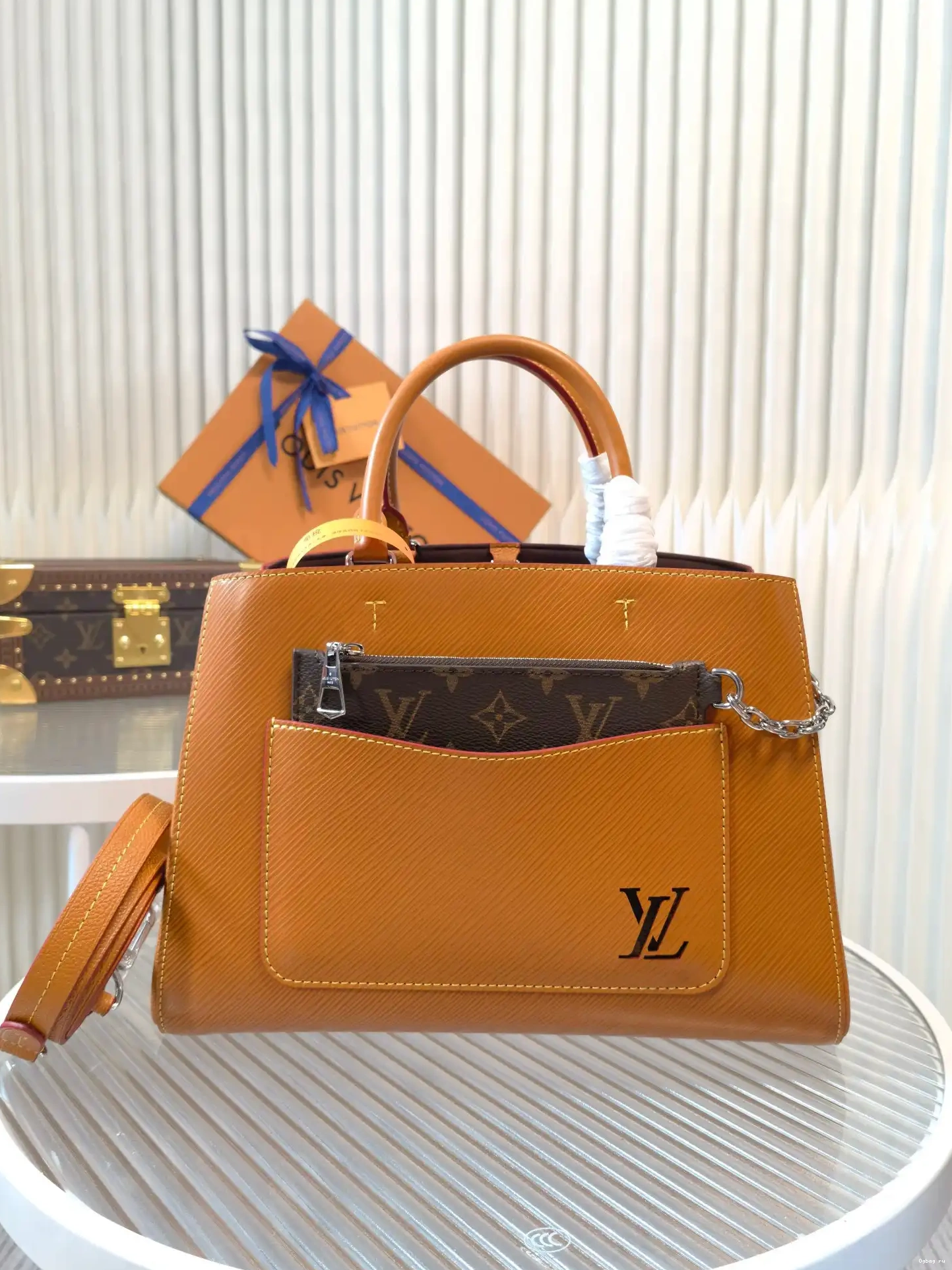 VUITTON TOTE MARELLE MM LOUIS 0630